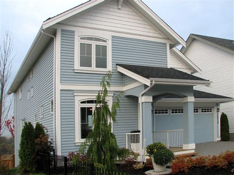 light blue vinyl siding